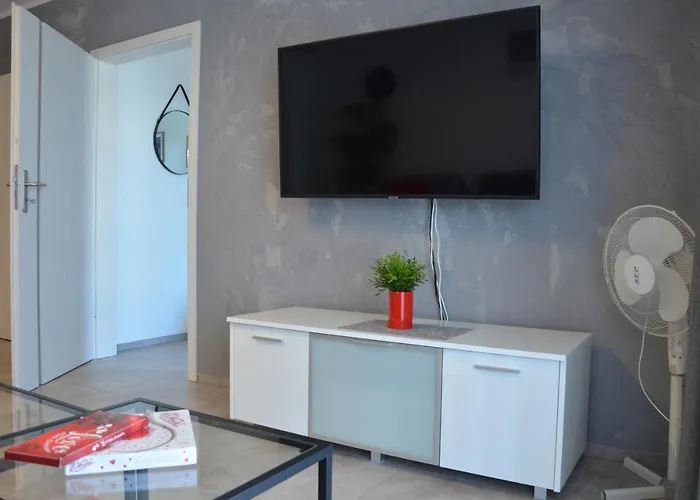 - Sloneczny Апартаменты Устроне-Морске